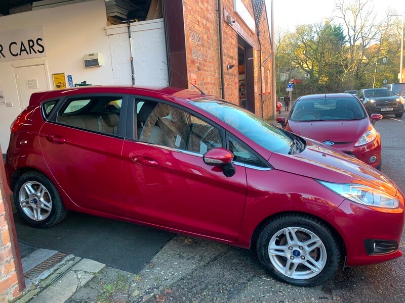 Used Ford Fiesta 2013 for sale - 76605355: Photo 30