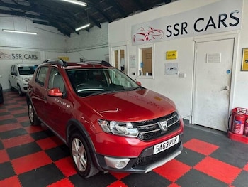 Used Dacia Sandero Stepway 2013 for sale - 79210632: Photo