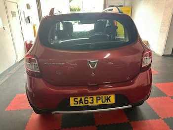 Used Dacia Sandero Stepway 2013 for sale - 79210632: Photo