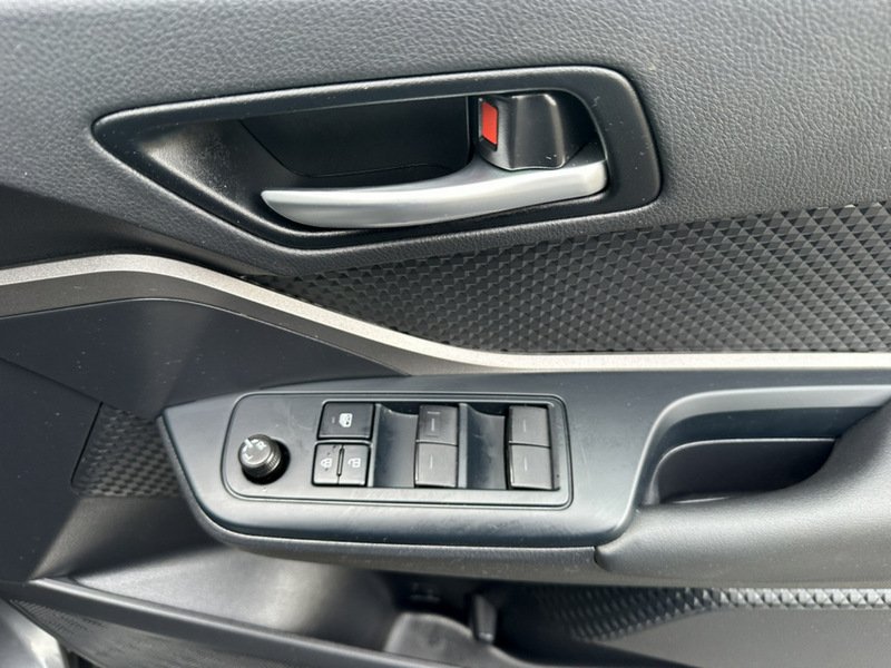 Used Toyota C-HR 2023 for sale - 77677131: Photo 16