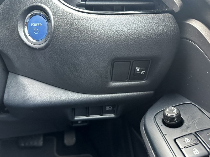 Used Toyota C-HR 2023 for sale - 77677131: Photo 17