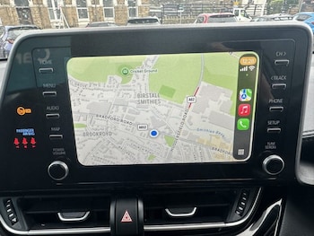 Used Toyota C-HR 2023 for sale - 77677131: Photo