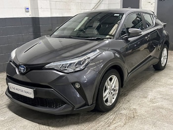 Used Toyota C-HR 2023 for sale - 77677131: Photo