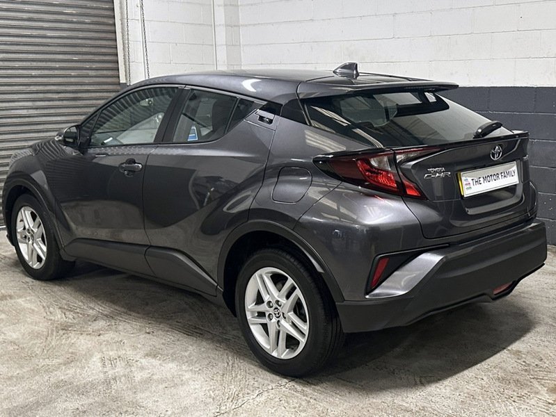 Used Toyota C-HR 2023 for sale - 77677131: Photo 6