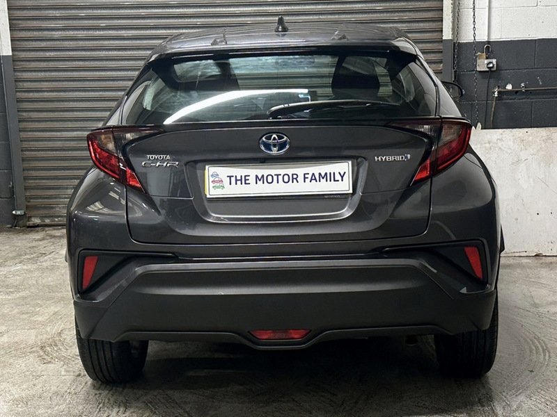Used Toyota C-HR 2023 for sale - 77677131: Photo 7