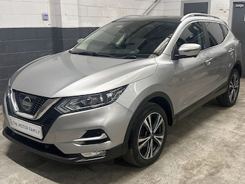 Used Nissan Qashqai 2017 for sale - 78746007: Photo