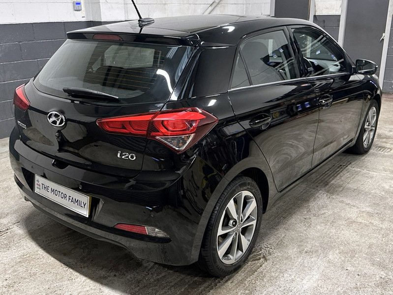 Used Hyundai i20 2017 for sale - 77007758: Photo 8