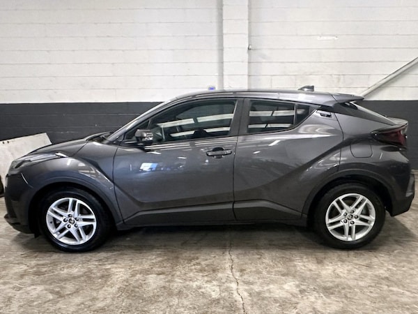 Used Toyota C-HR 2022 for sale - 76163655: Photo 5