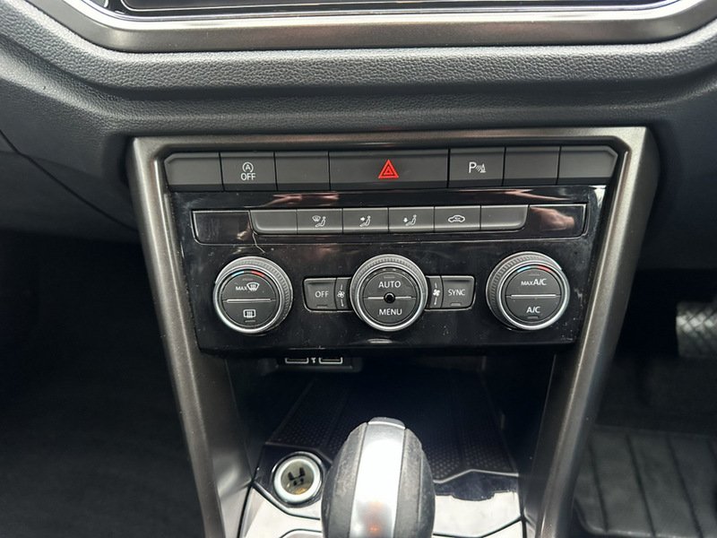 Used Volkswagen T-Roc 2020 for sale - 76368318: Photo 22