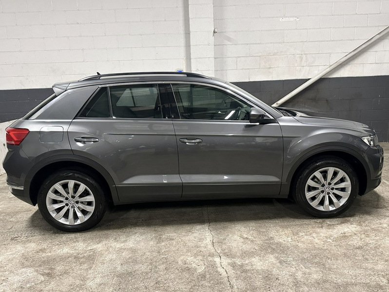 Used Volkswagen T-Roc 2020 for sale - 76368318: Photo 9
