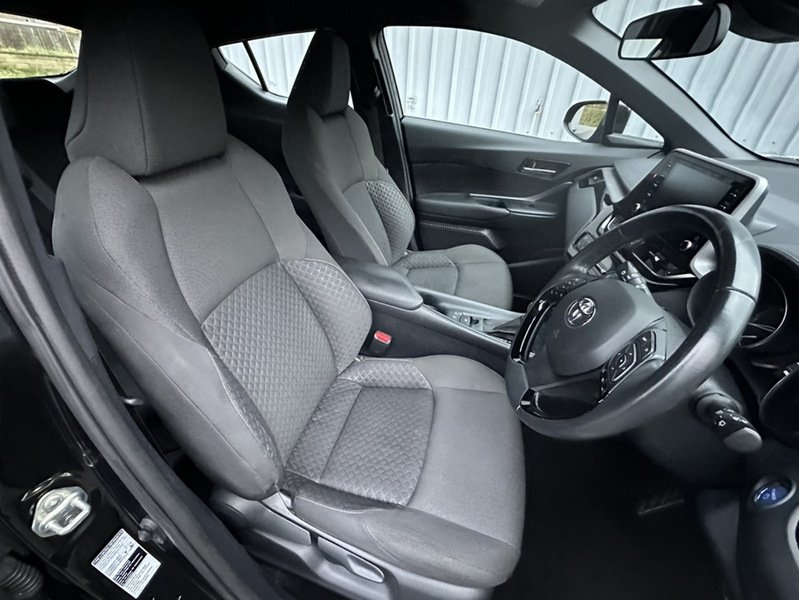 Used Toyota C-HR 2022 for sale - 76845879: Photo 13