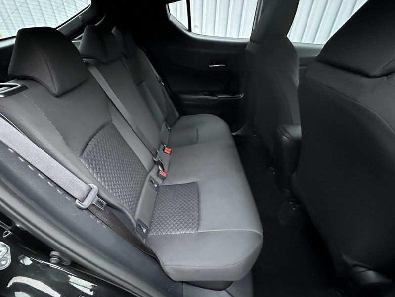 Used Toyota C-HR 2022 for sale - 76845879: Photo 15