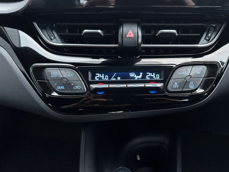 Used Toyota C-HR 2022 for sale - 76845879: Photo 20