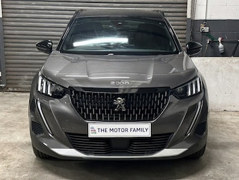 Used Peugeot 2008 2023 for sale - 79010077: Photo