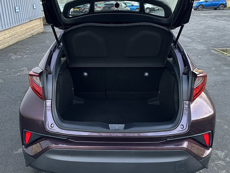 Used Toyota C-HR 2022 for sale - 77418305: Photo 15