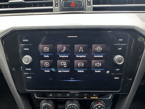 Used Volkswagen Passat 2020 for sale - 76245537: Photo 23