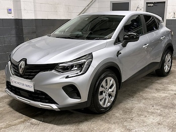 Used Renault Captur 2021 for sale - 75411810: Photo