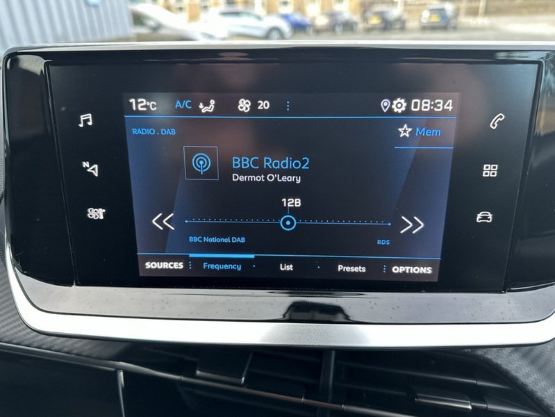 Used Peugeot 2008 2023 for sale - 75877919: Photo 10