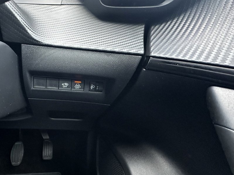 Used Peugeot 2008 2023 for sale - 75877919: Photo 17