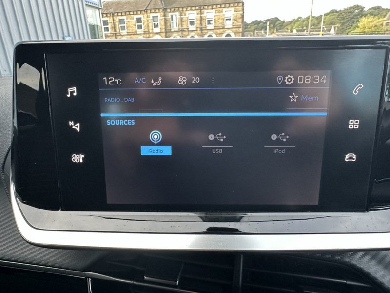 Used Peugeot 2008 2023 for sale - 75877919: Photo 22