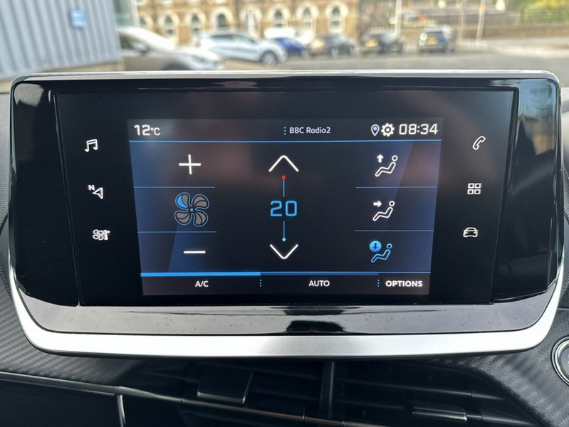 Used Peugeot 2008 2023 for sale - 75877919: Photo 24