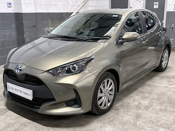 Used Toyota Yaris 2023 for sale - 79301331: Photo