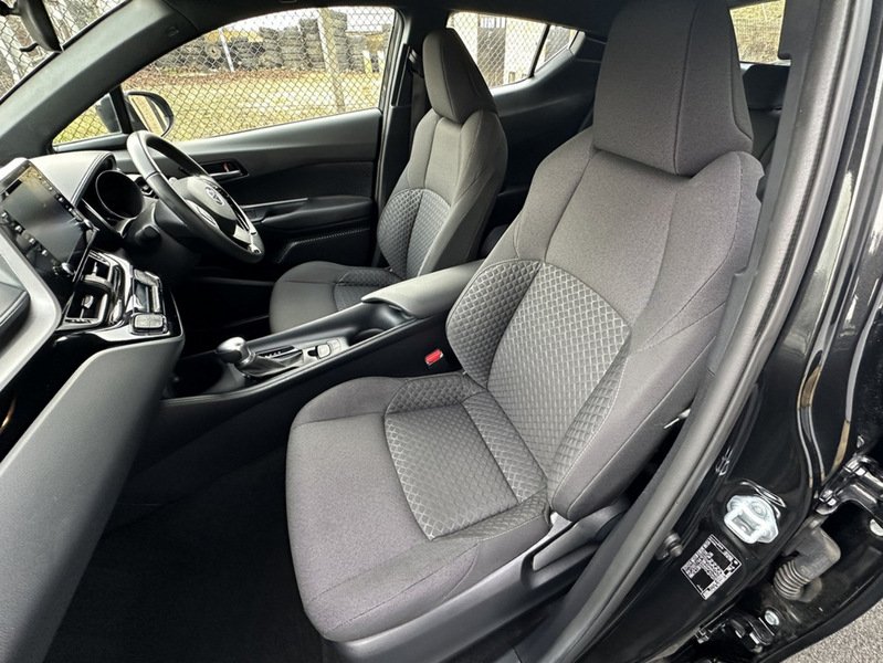 Used Toyota C-HR 2022 for sale - 76643026: Photo 10