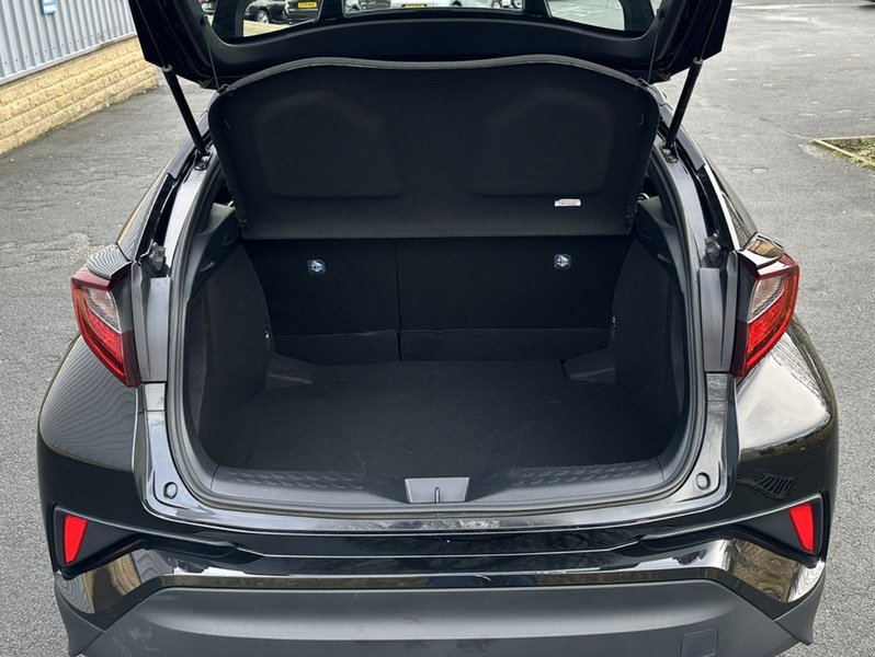 Used Toyota C-HR 2022 for sale - 76643026: Photo 14