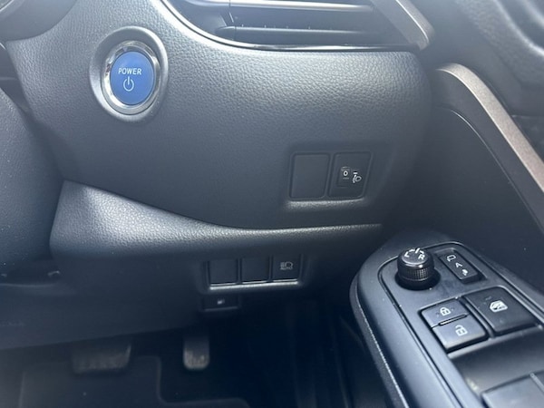 Used Toyota C-HR 2021 for sale - 75666763: Photo 16