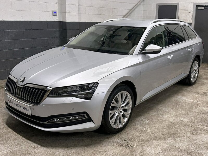 Used Skoda Superb 2022 for sale - 76520860: Photo 4