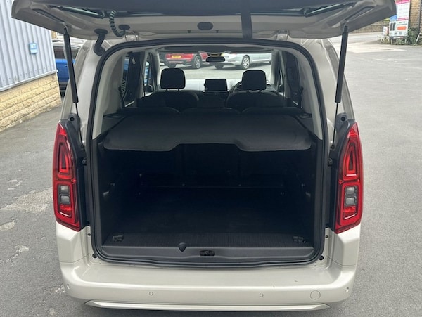Used Vauxhall Combo Life 2022 for sale - 76171067: Photo 16
