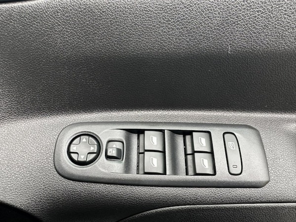 Used Vauxhall Combo Life 2022 for sale - 76171067: Photo 17