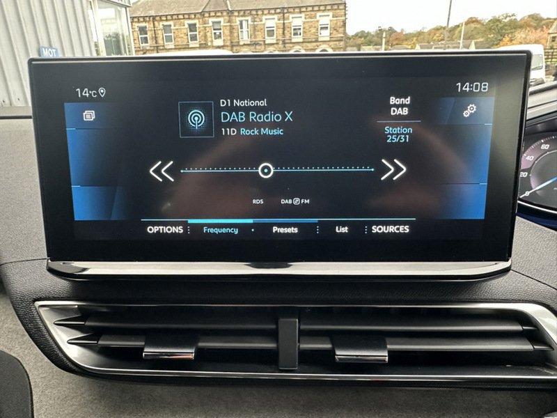 Used Peugeot 5008 2022 for sale - 76821319: Photo 23