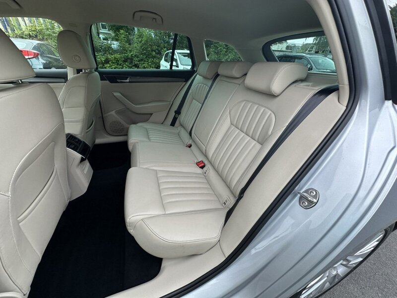 Used Skoda Superb 2022 for sale - 76663668: Photo 14