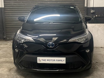 Used Toyota C-HR 2023 for sale - 77831743: Photo