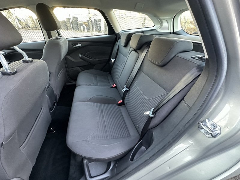 Used Ford Focus 2017 for sale - 76707355: Photo 14
