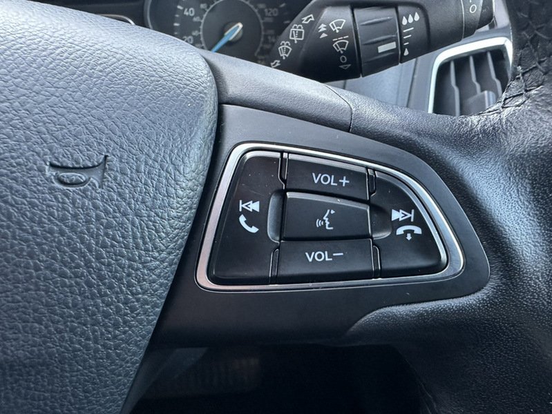 Used Ford Focus 2017 for sale - 76707355: Photo 19