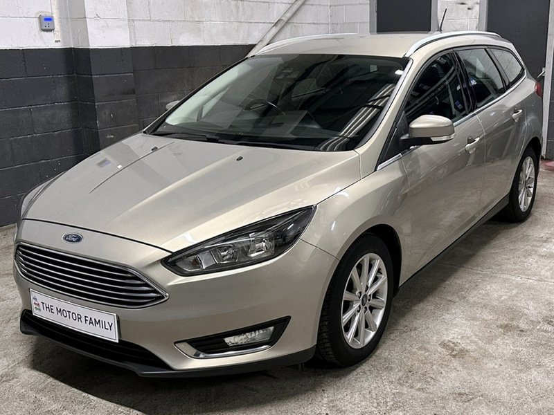 Used Ford Focus 2017 for sale - 76707355: Photo 4
