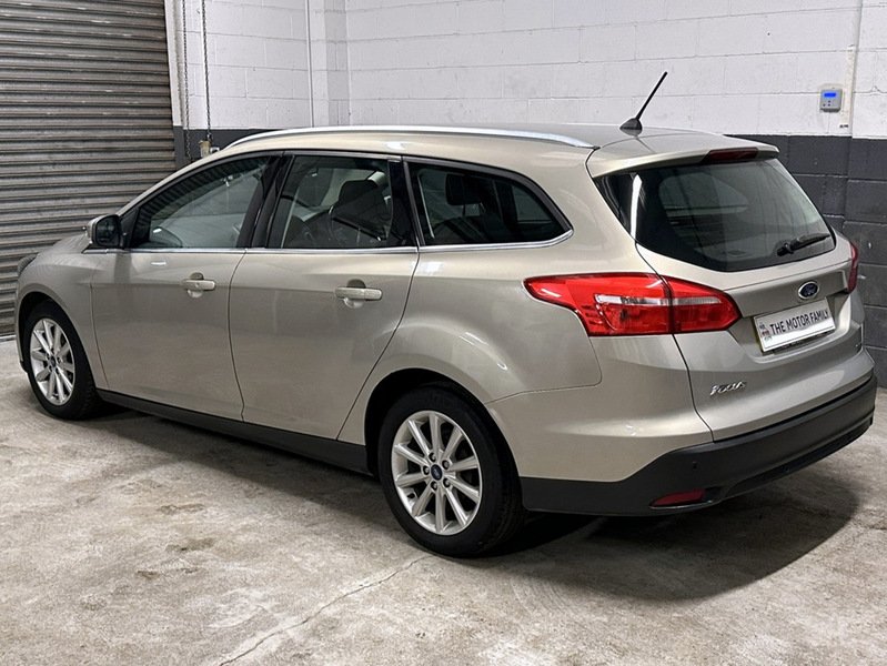 Used Ford Focus 2017 for sale - 76707355: Photo 6