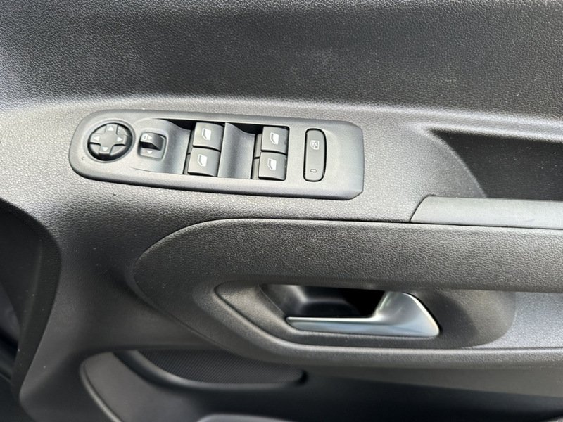 Used Vauxhall Combo Life 2022 for sale - 76628556: Photo 15