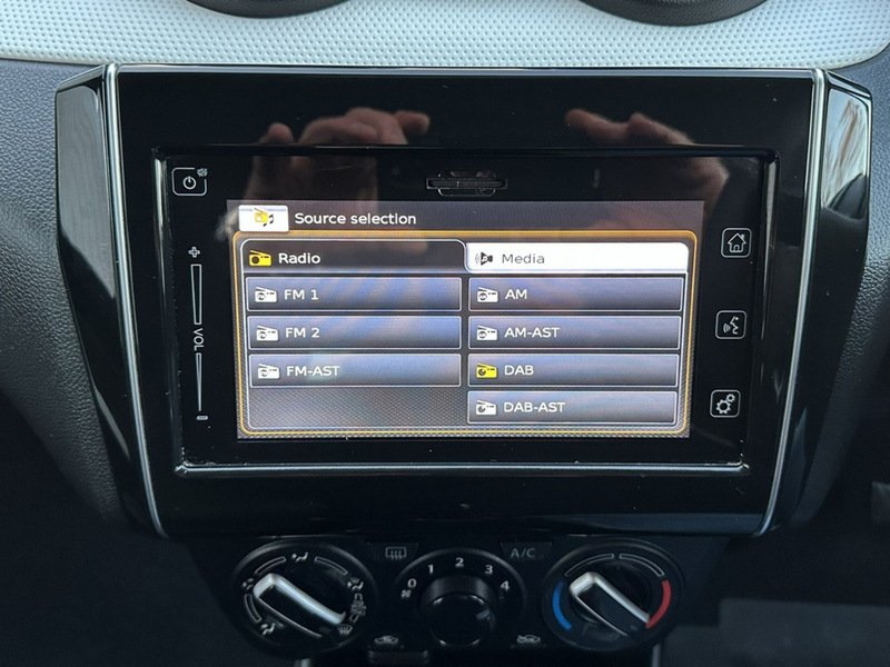 Used Suzuki Swift 2017 for sale - 76612637: Photo 22