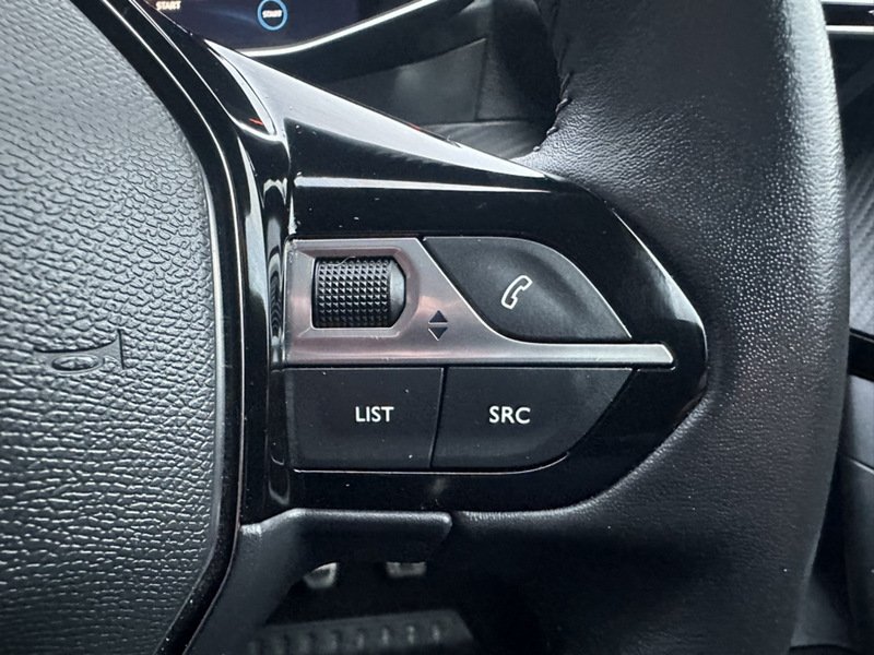 Used Peugeot 2008 2022 for sale - 77475629: Photo 18