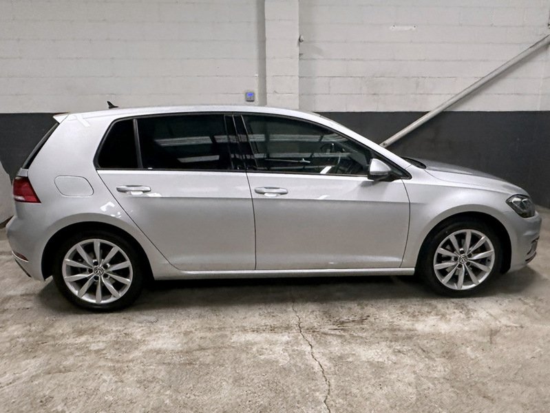 Used Volkswagen Golf 2020 for sale - 77781132: Photo 9
