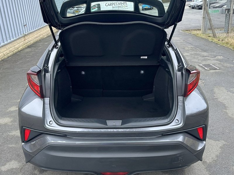 Used Toyota C-HR 2023 for sale - 77677129: Photo 15