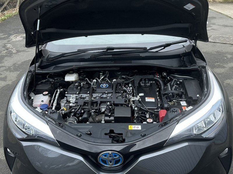 Used Toyota C-HR 2023 for sale - 77677129: Photo 17