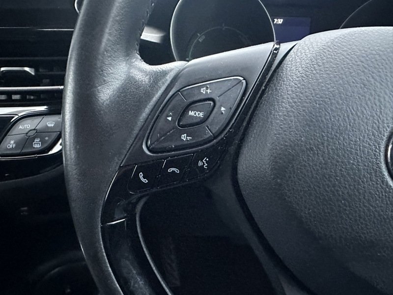 Used Toyota C-HR 2023 for sale - 77677129: Photo 20