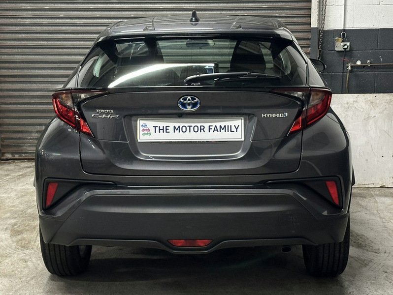 Used Toyota C-HR 2023 for sale - 77677129: Photo 7
