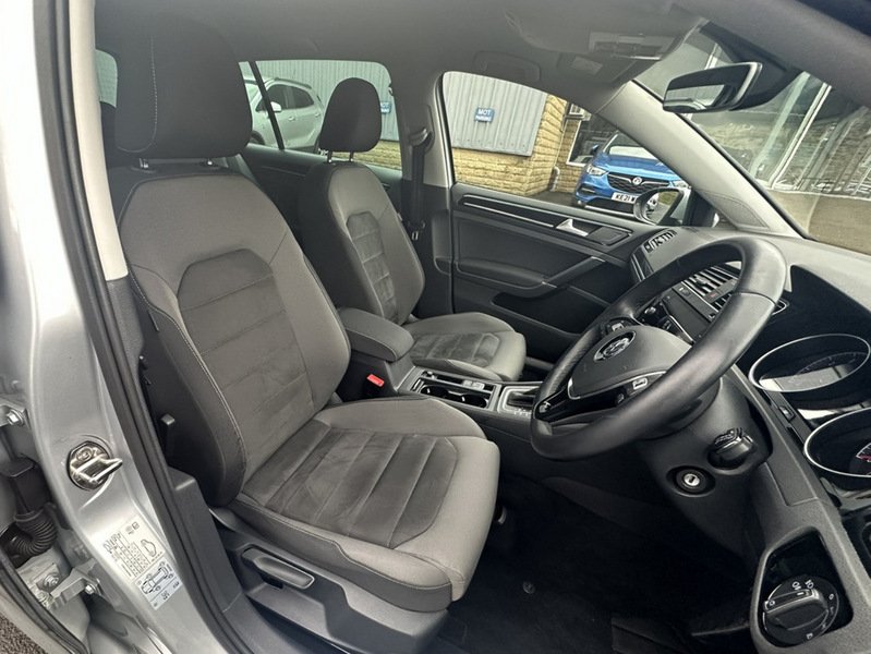 Used Volkswagen Golf 2020 for sale - 77162038: Photo 13