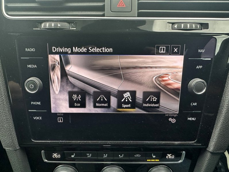 Used Volkswagen Golf 2020 for sale - 77162038: Photo 31