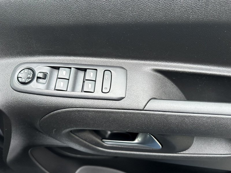 Used Vauxhall Combo Life 2022 for sale - 76157840: Photo 19